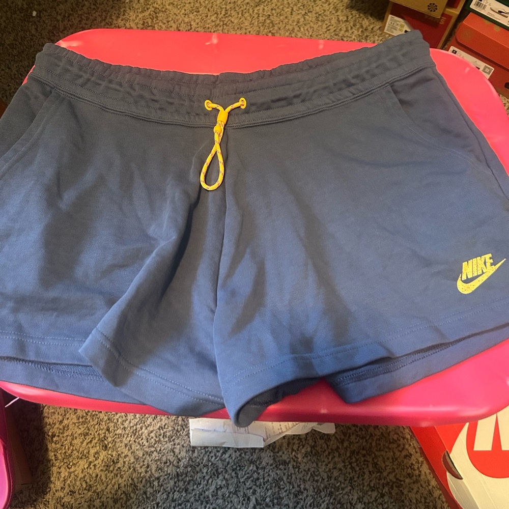 Nike Women's Athletic Shorts in Blue and Yellow